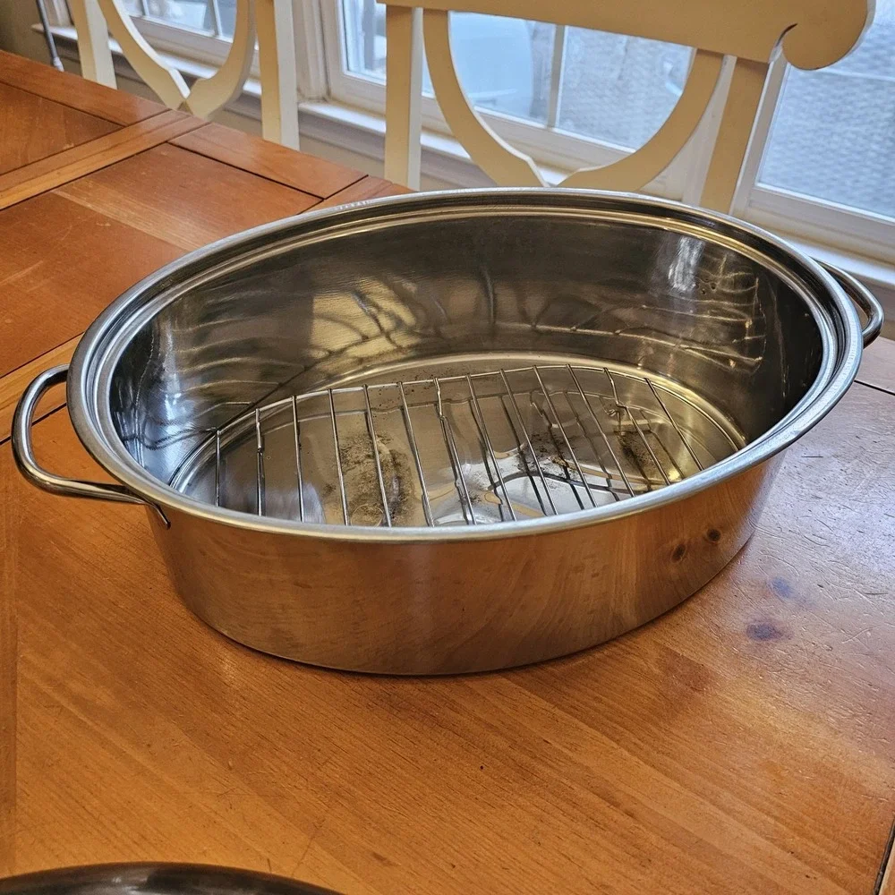 Stainless Steel Oval Roasting Ban with Wire Basket and Lid with Handles Cookware